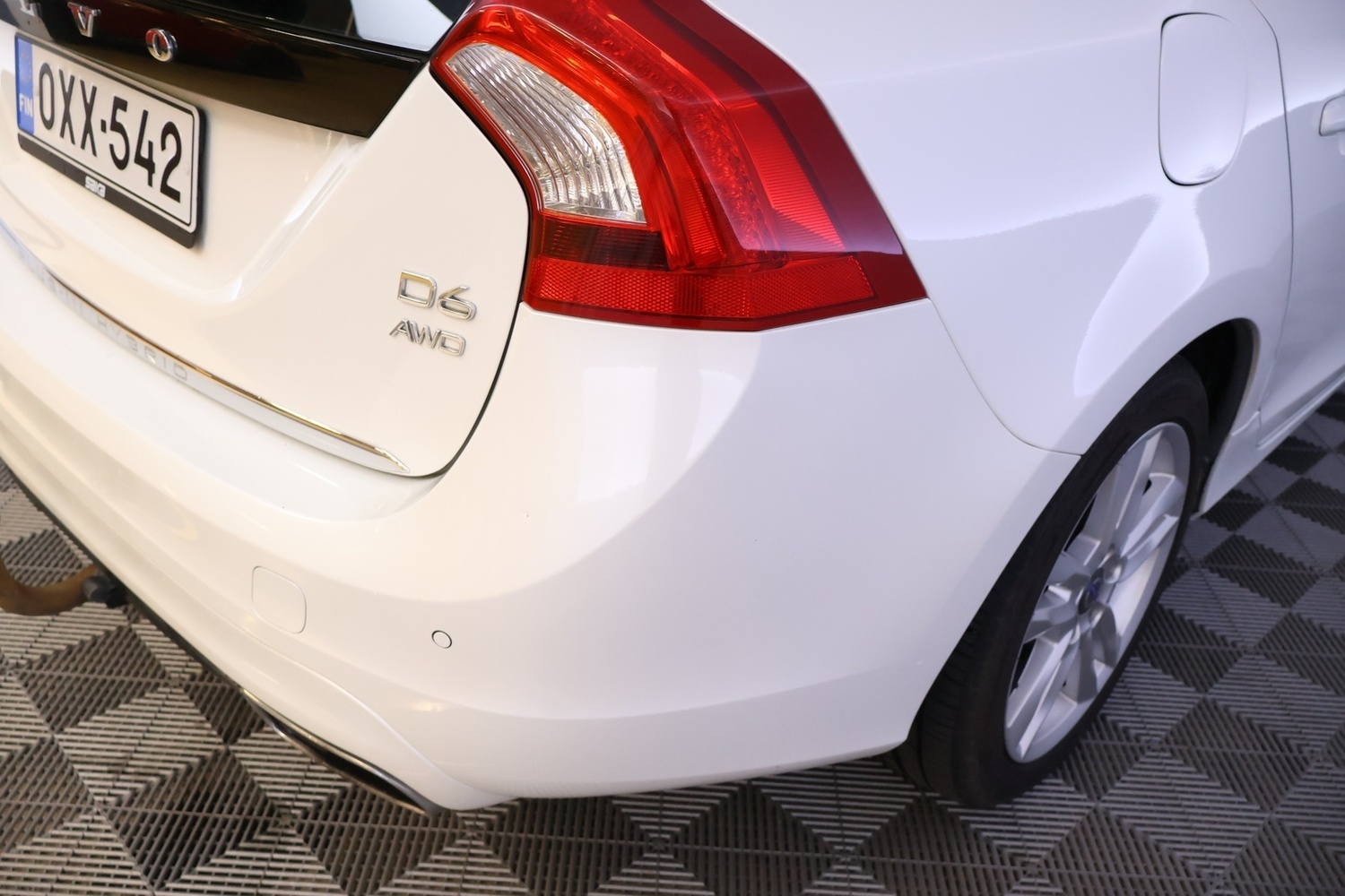Volvo V60 vaihtoauto