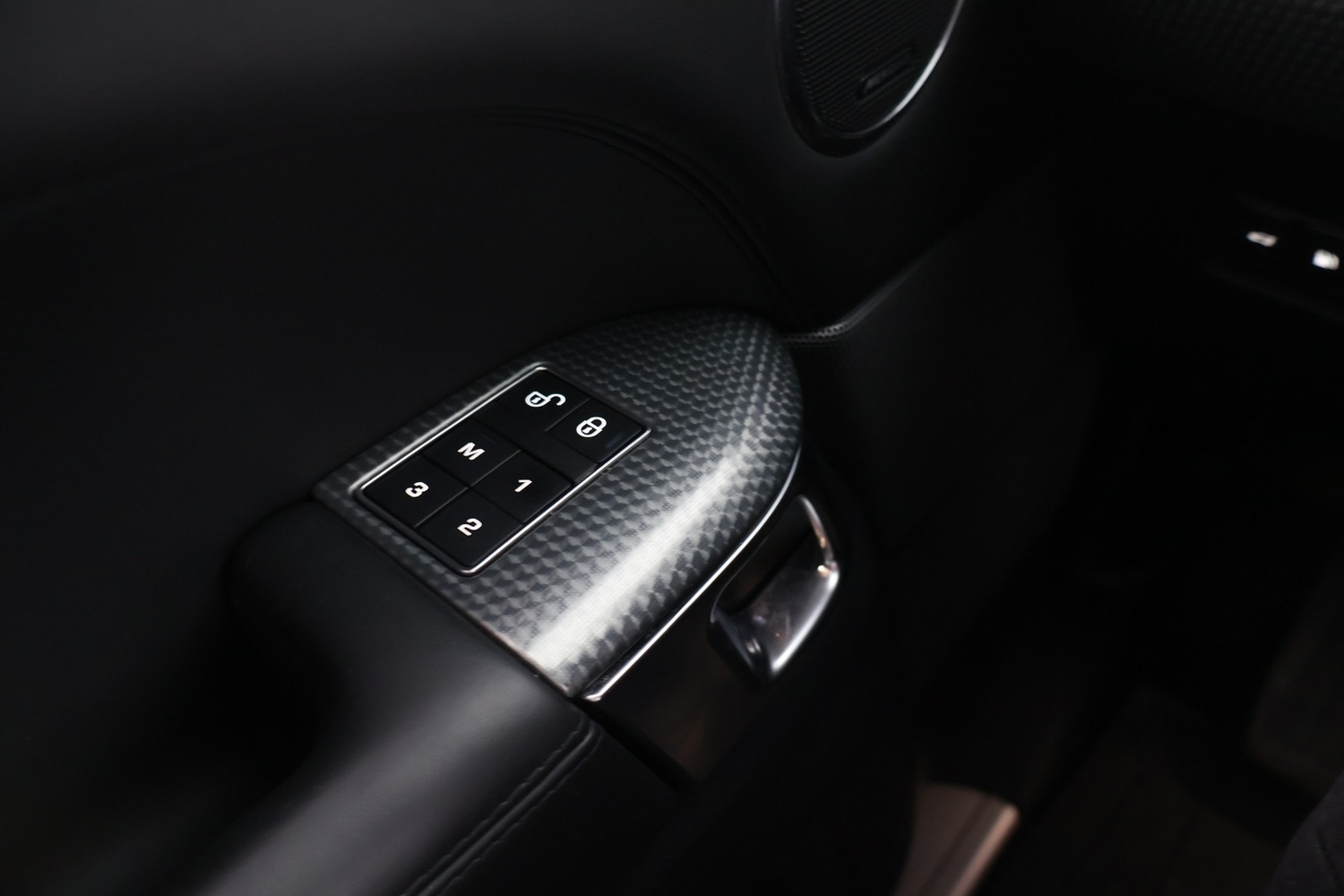Land Rover Range Rover Sport vaihtoauto