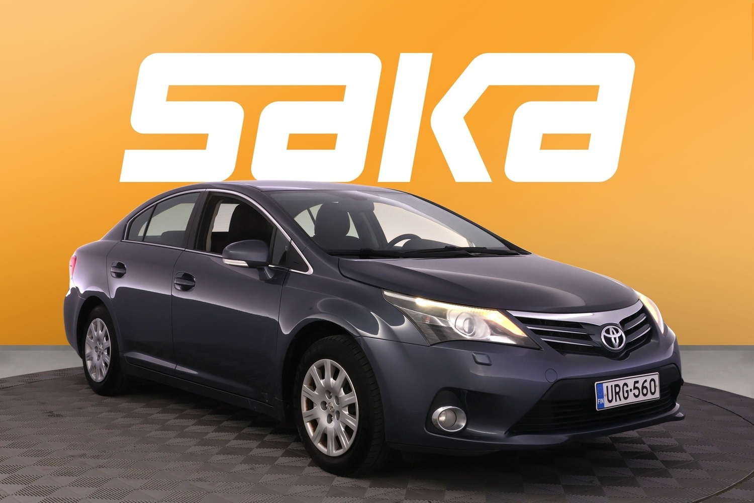 Toyota Avensis vaihtoauto