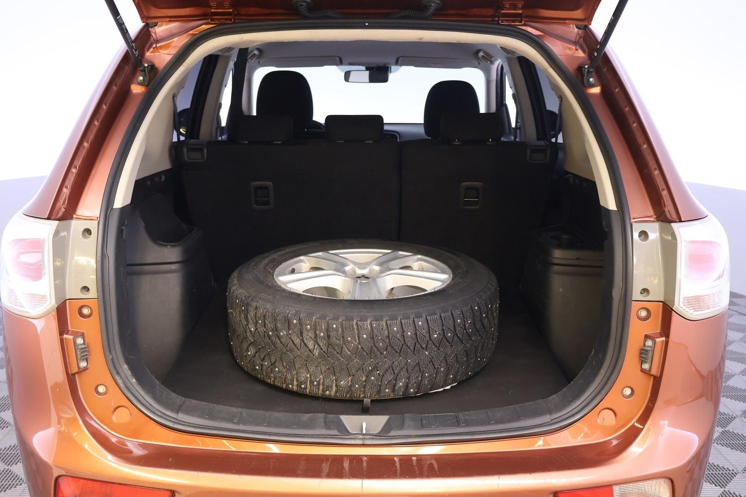 Mitsubishi Outlander vaihtoauto