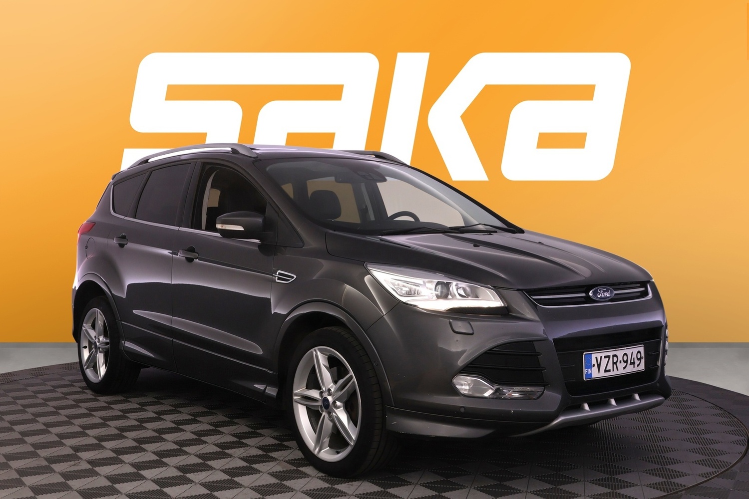 Ford Kuga vaihtoauto