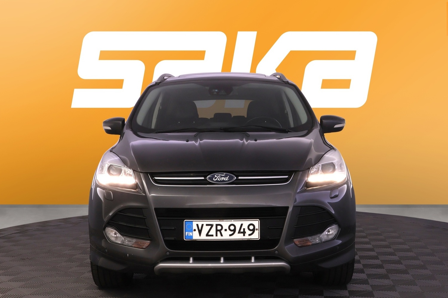 Ford Kuga vaihtoauto