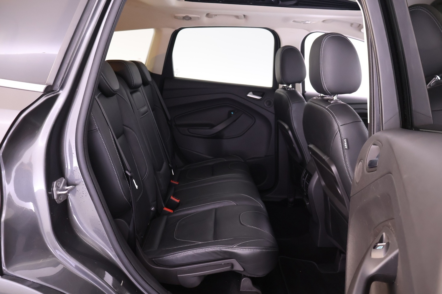 Ford Kuga vaihtoauto