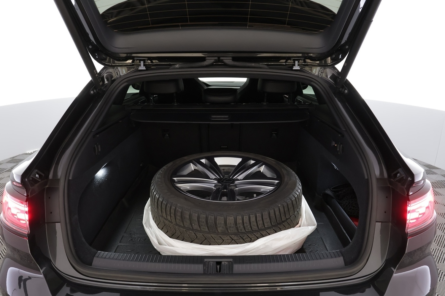 Volkswagen Arteon vaihtoauto
