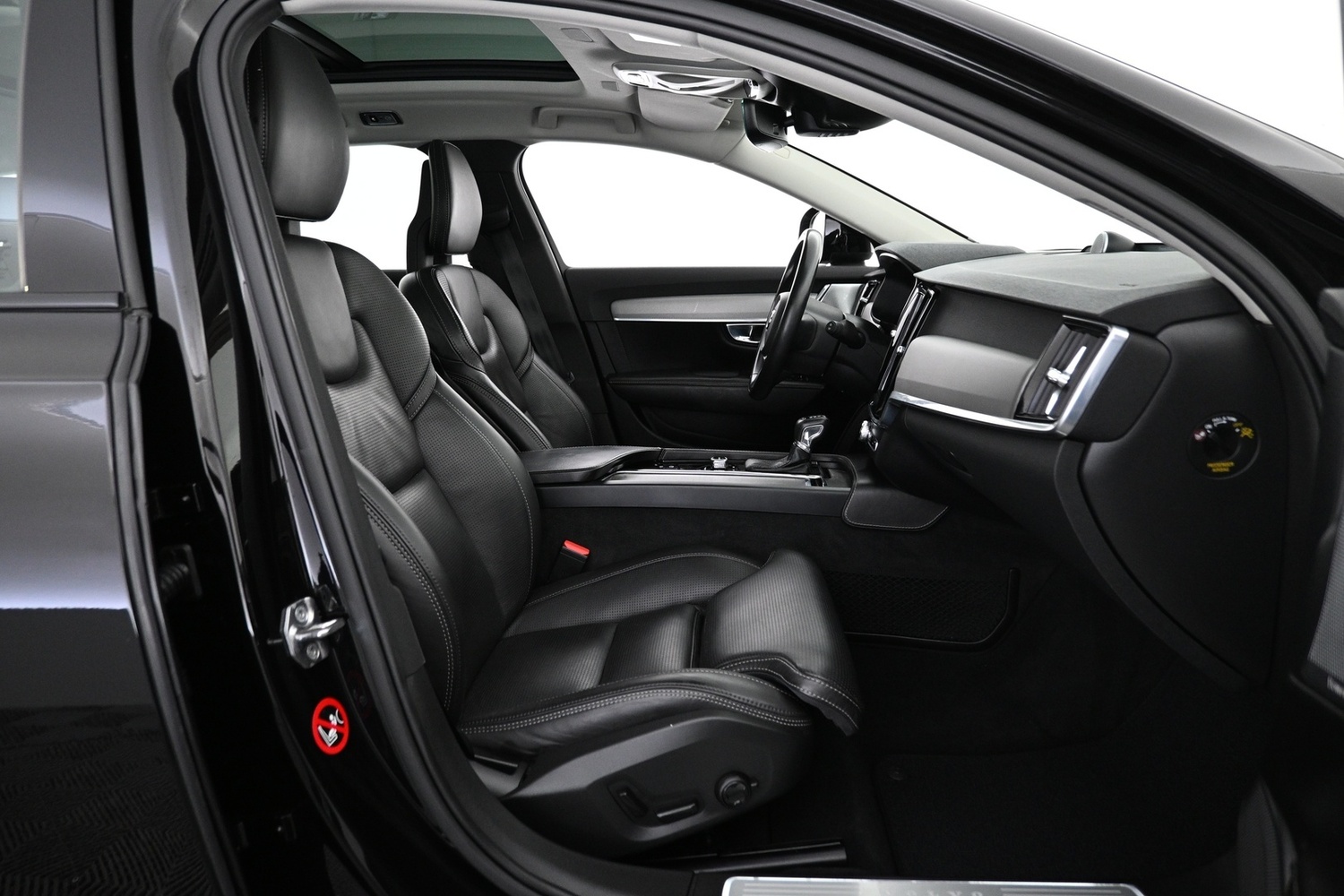 Volvo V90 Cross Country vaihtoauto