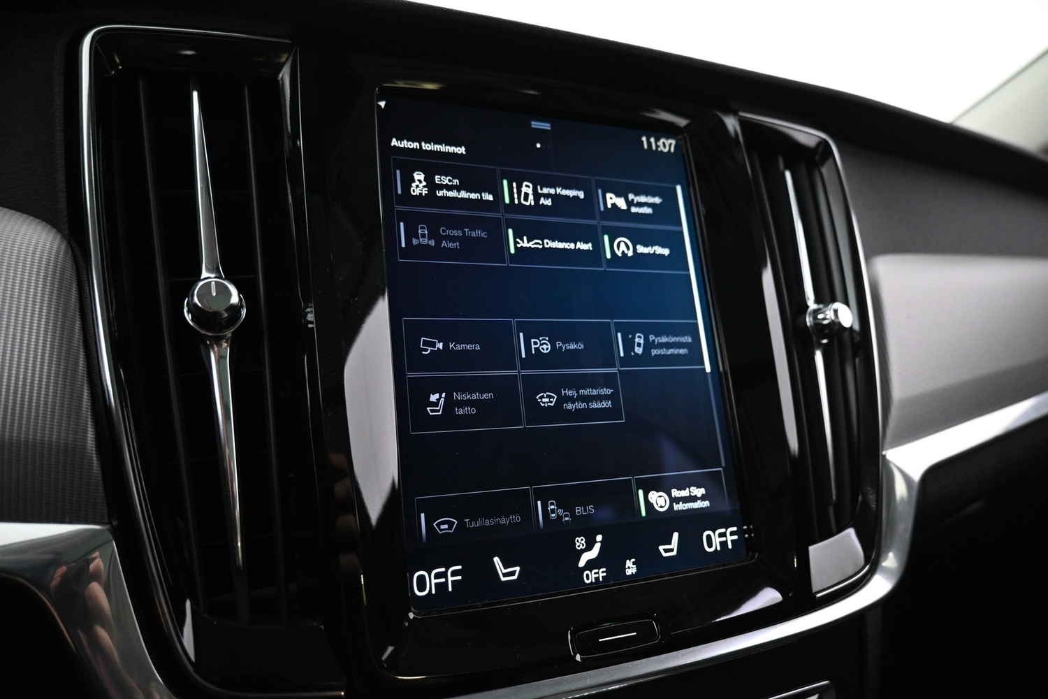 Volvo V90 Cross Country vaihtoauto