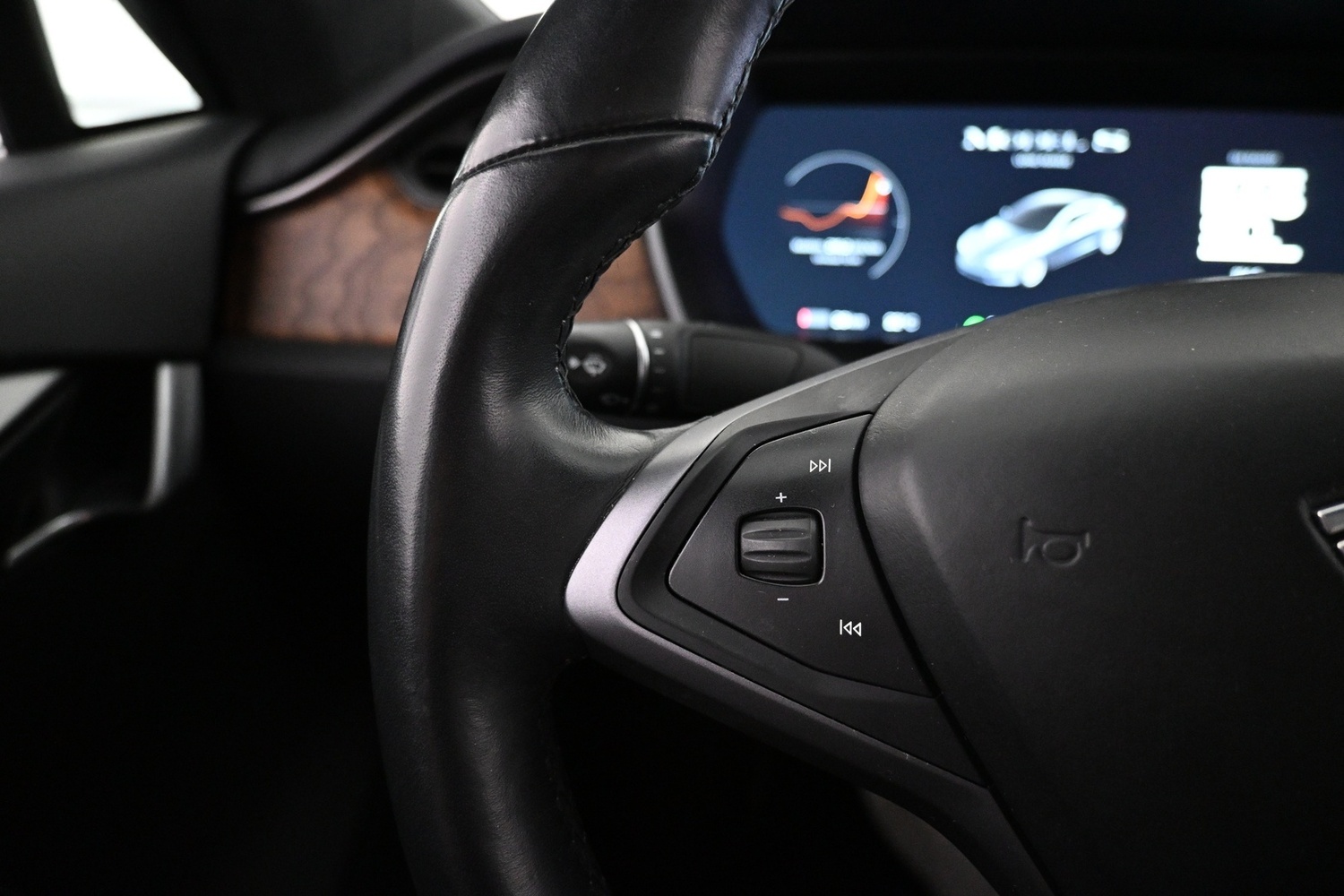Tesla Model S vaihtoauto