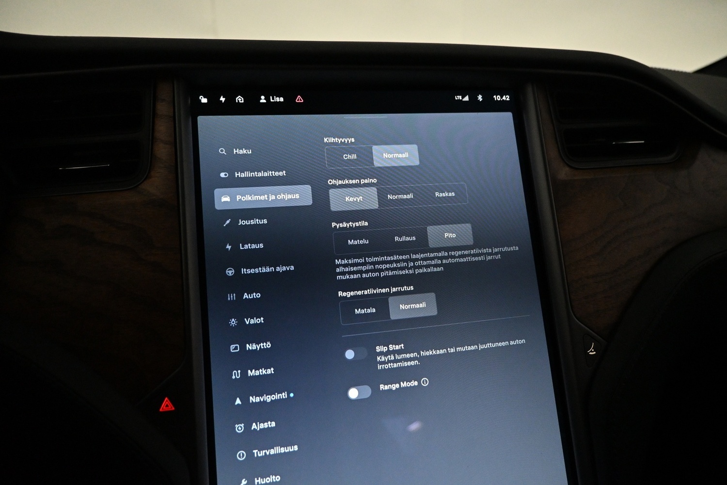 Tesla Model S vaihtoauto