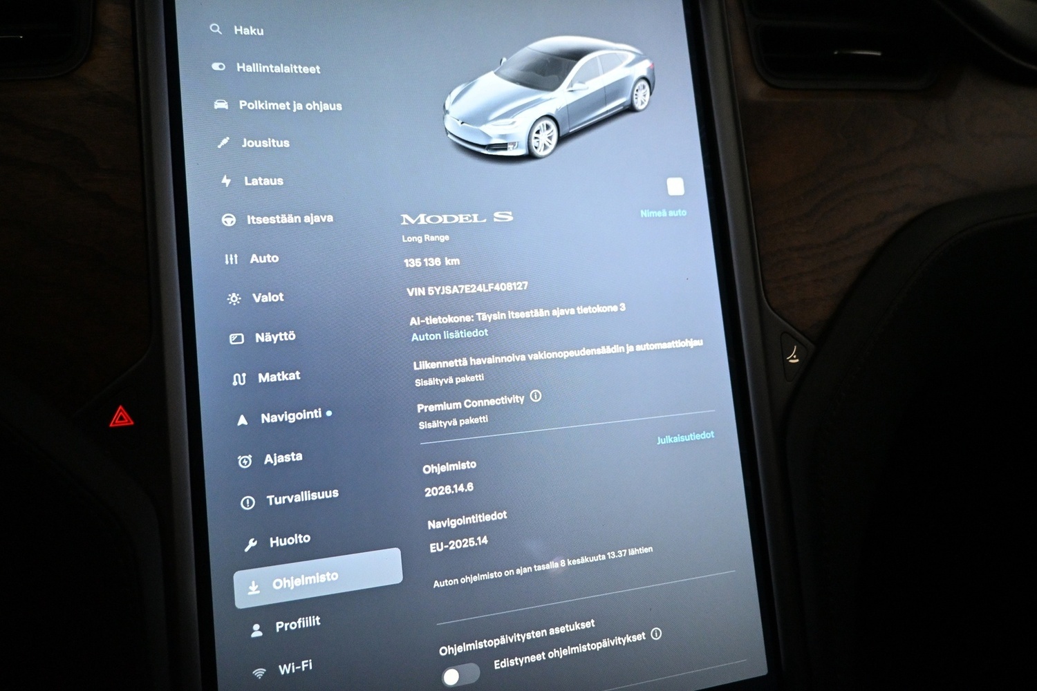 Tesla Model S vaihtoauto
