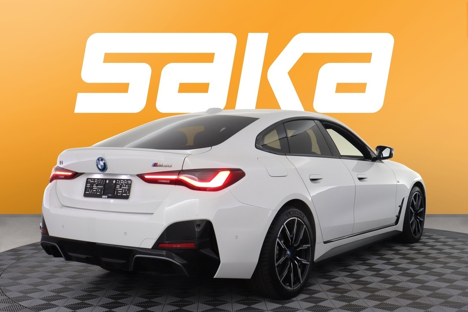 BMW i4 M50 vaihtoauto