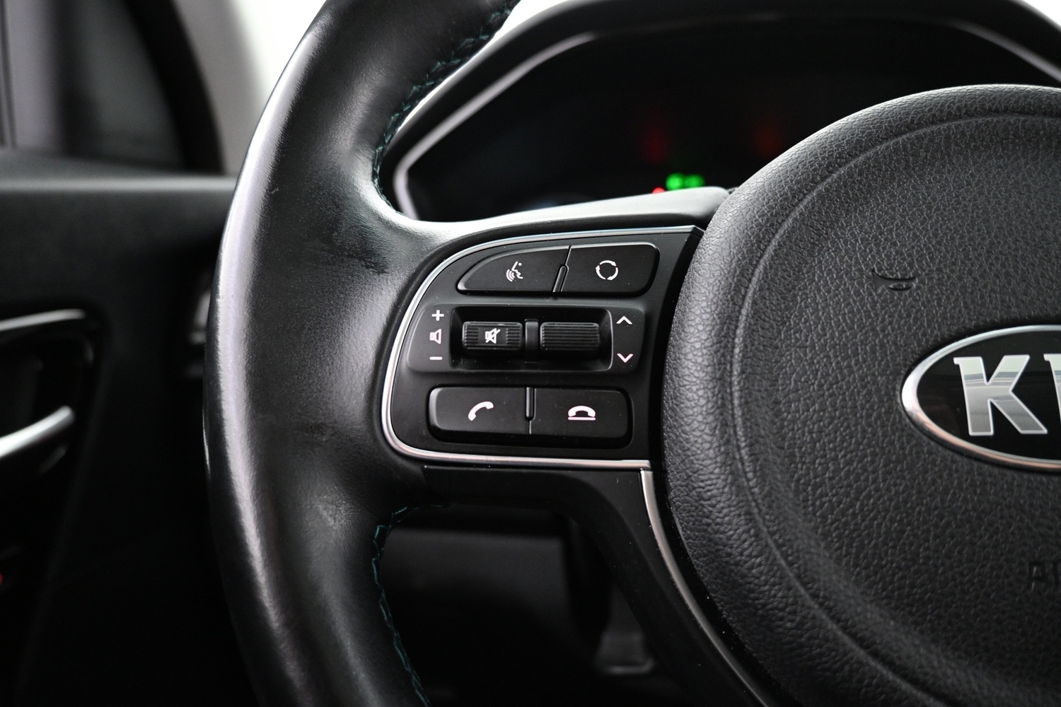 Kia Niro vaihtoauto