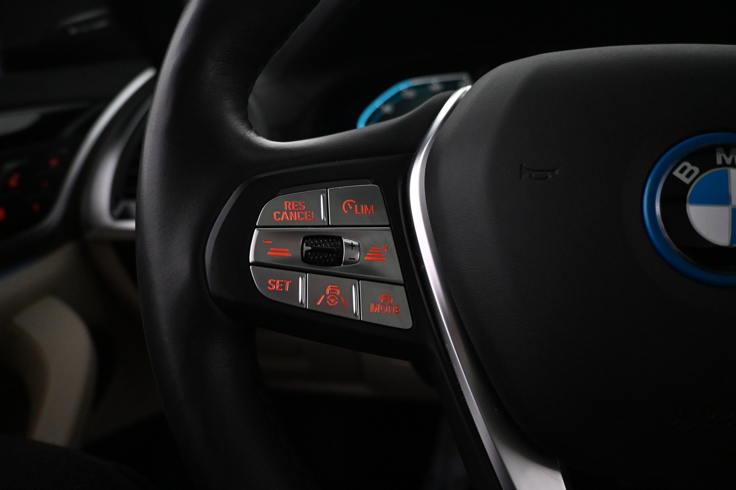 BMW iX3 vaihtoauto