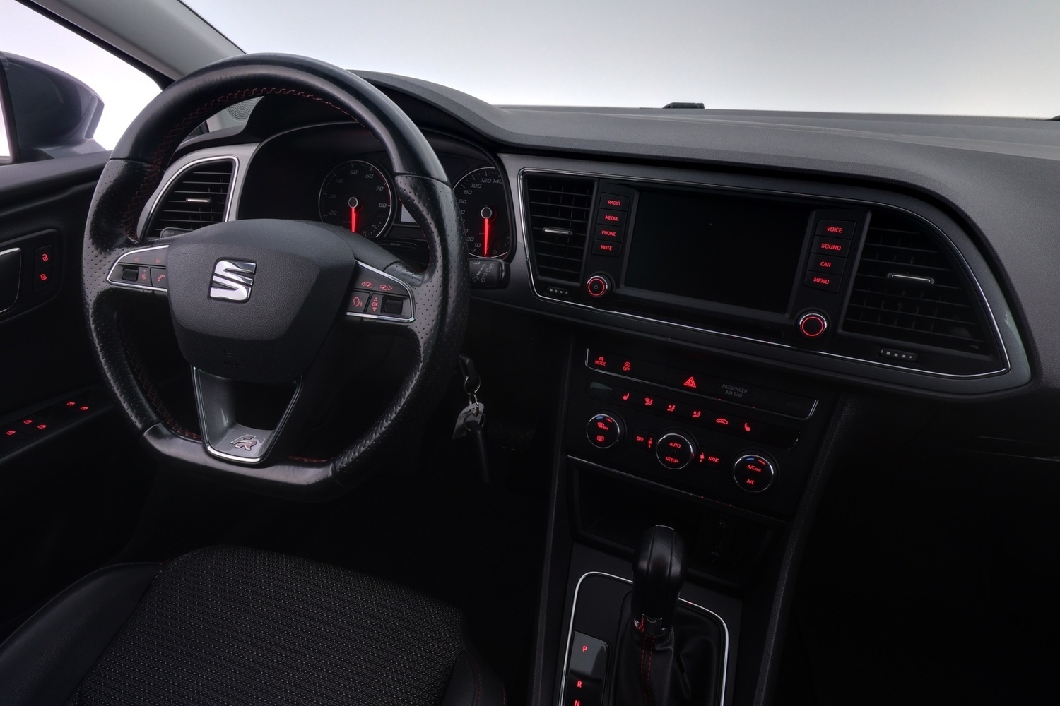 SEAT Leon ST vaihtoauto