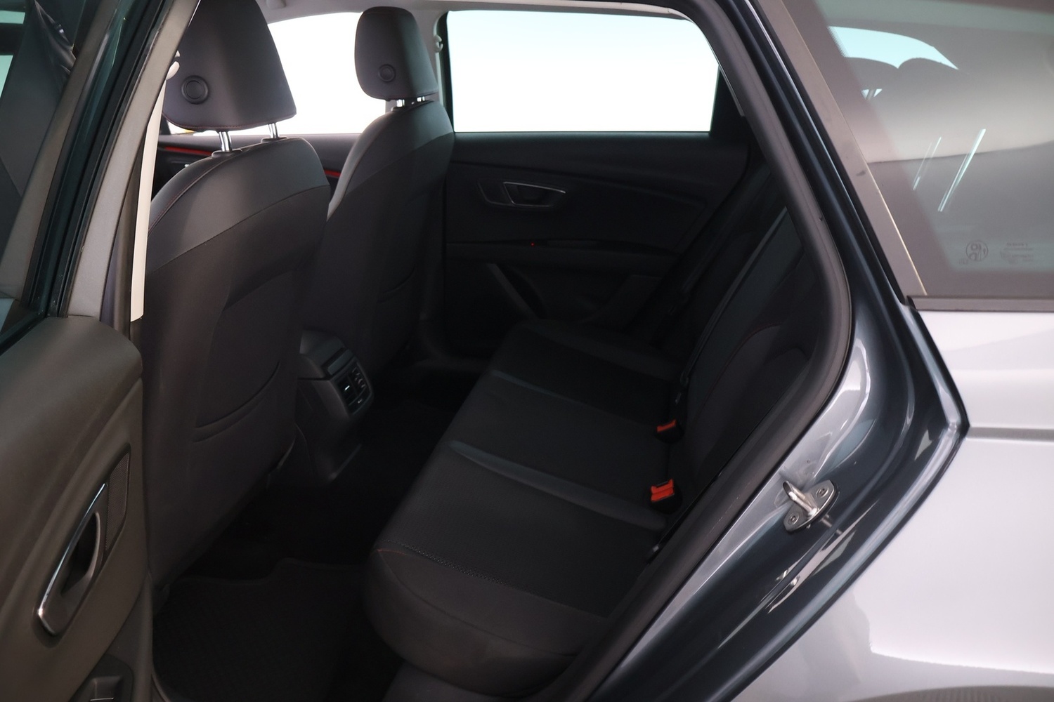 SEAT Leon ST vaihtoauto