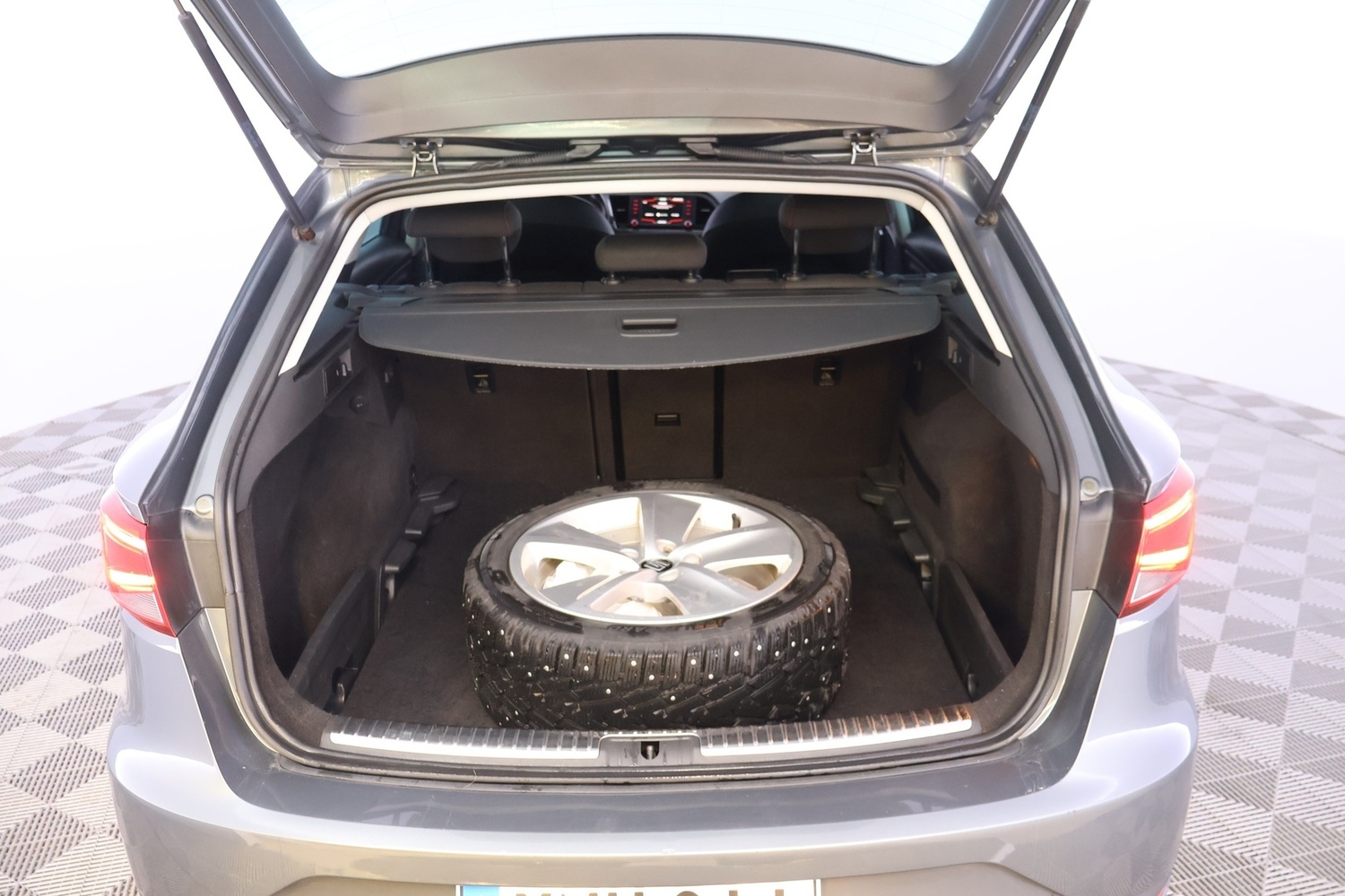 SEAT Leon ST vaihtoauto