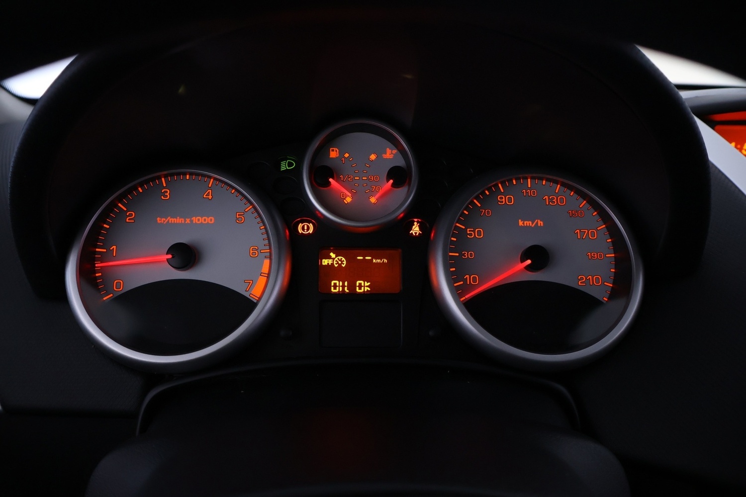 Peugeot 207 vaihtoauto
