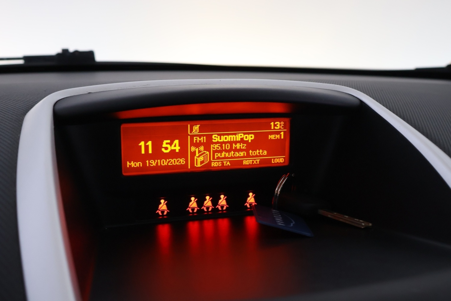 Peugeot 207 vaihtoauto