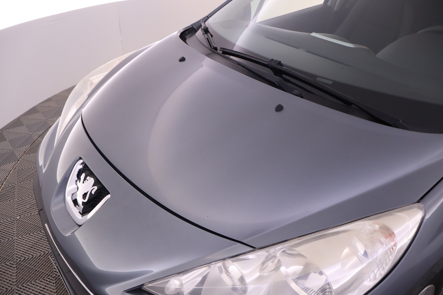 Peugeot 207 vaihtoauto