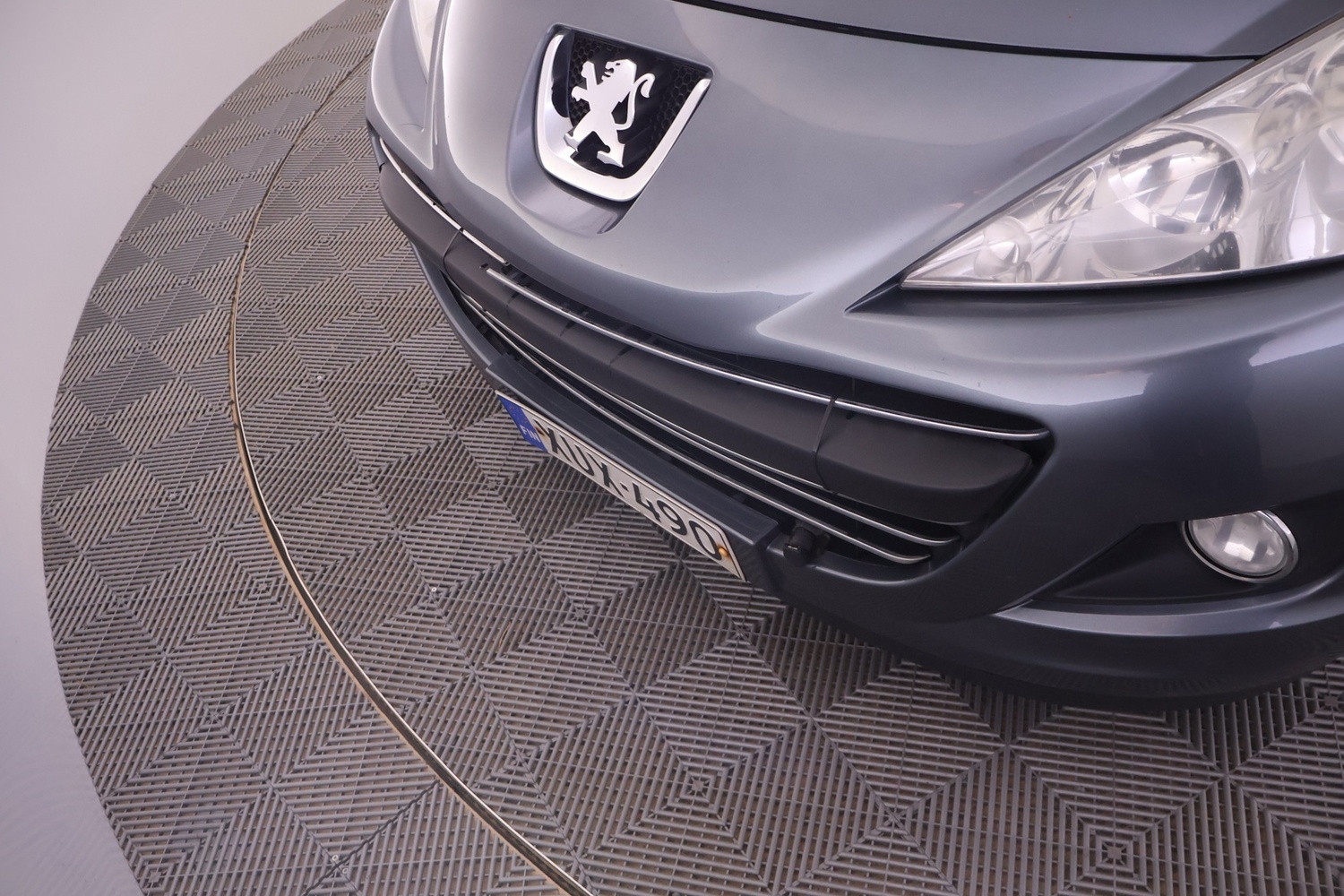 Peugeot 207 vaihtoauto