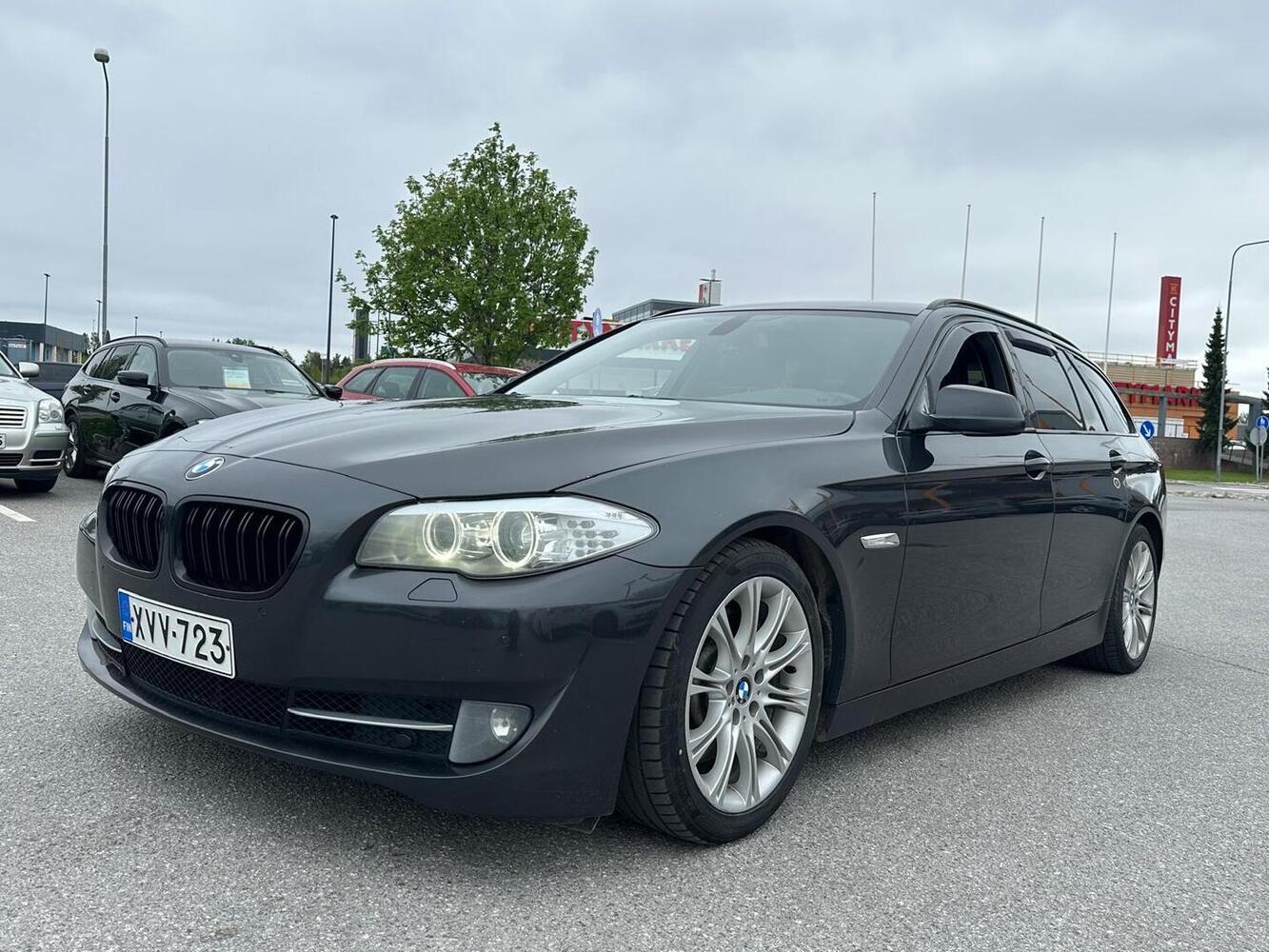 BMW 528 vaihtoauto