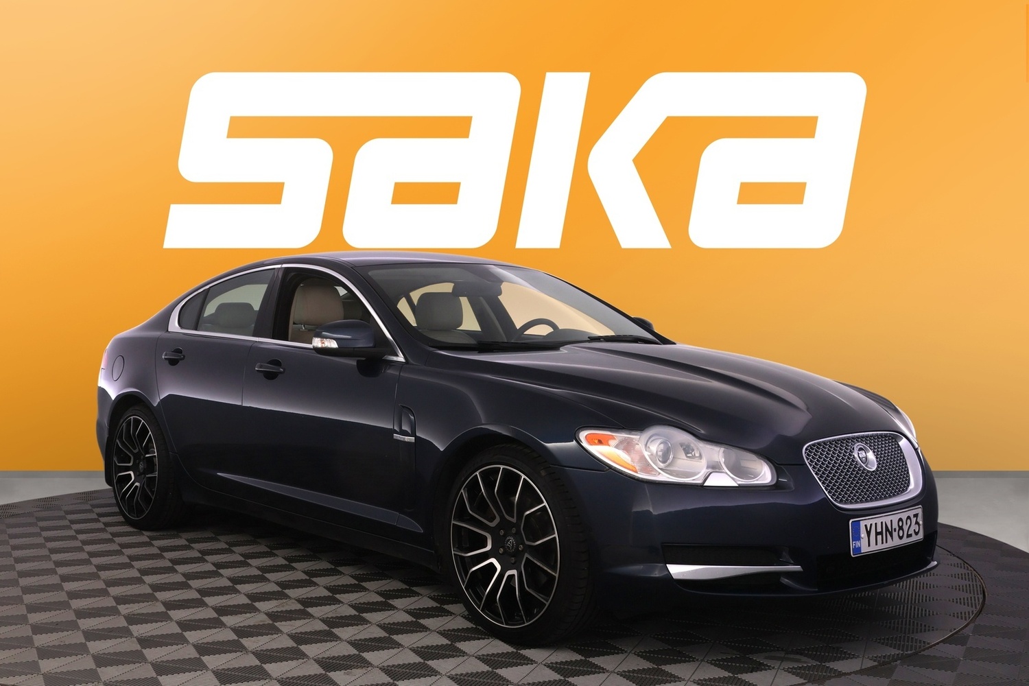 Jaguar XF vaihtoauto