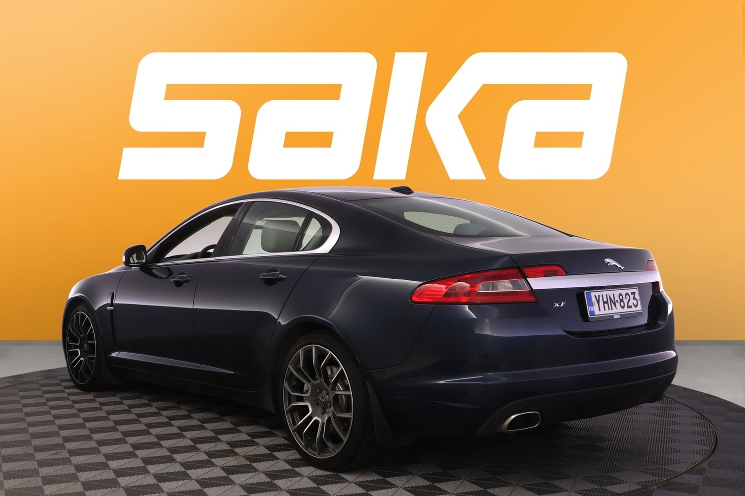 Jaguar XF vaihtoauto