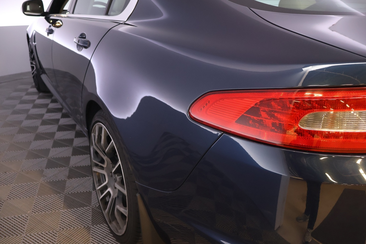 Jaguar XF vaihtoauto