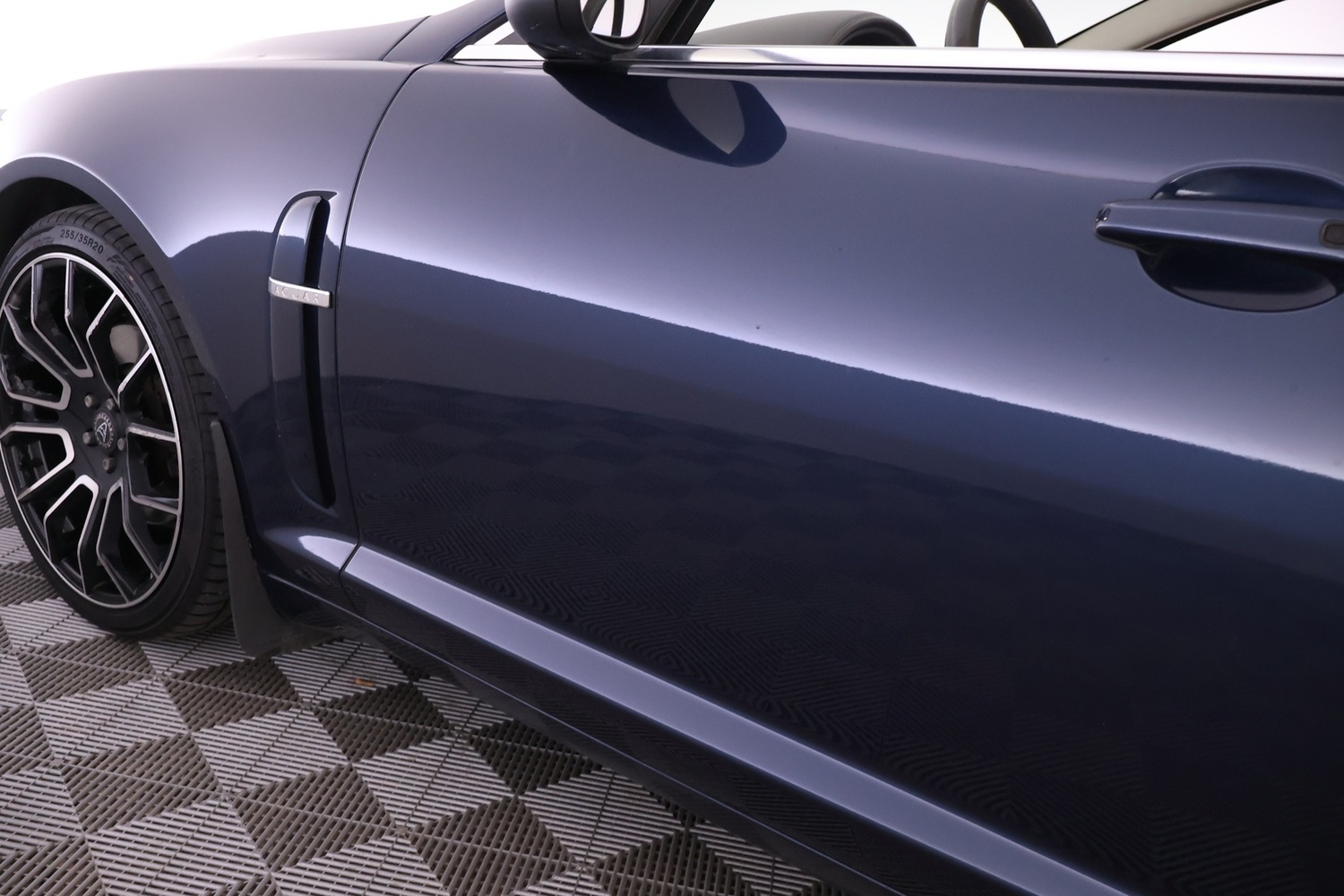 Jaguar XF vaihtoauto