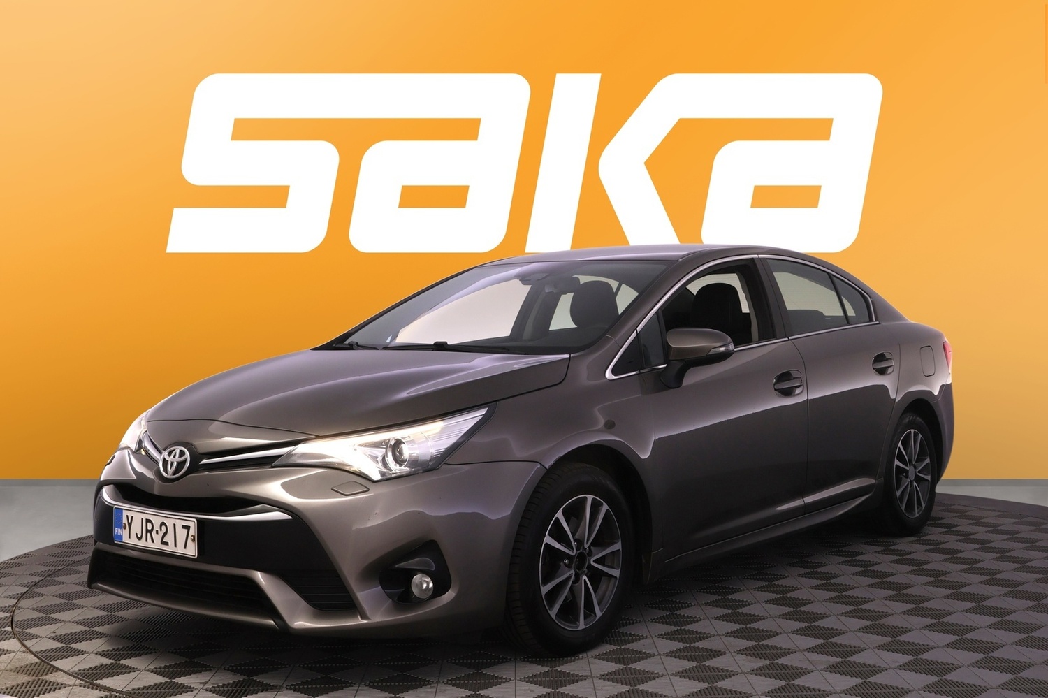 Toyota Avensis vaihtoauto