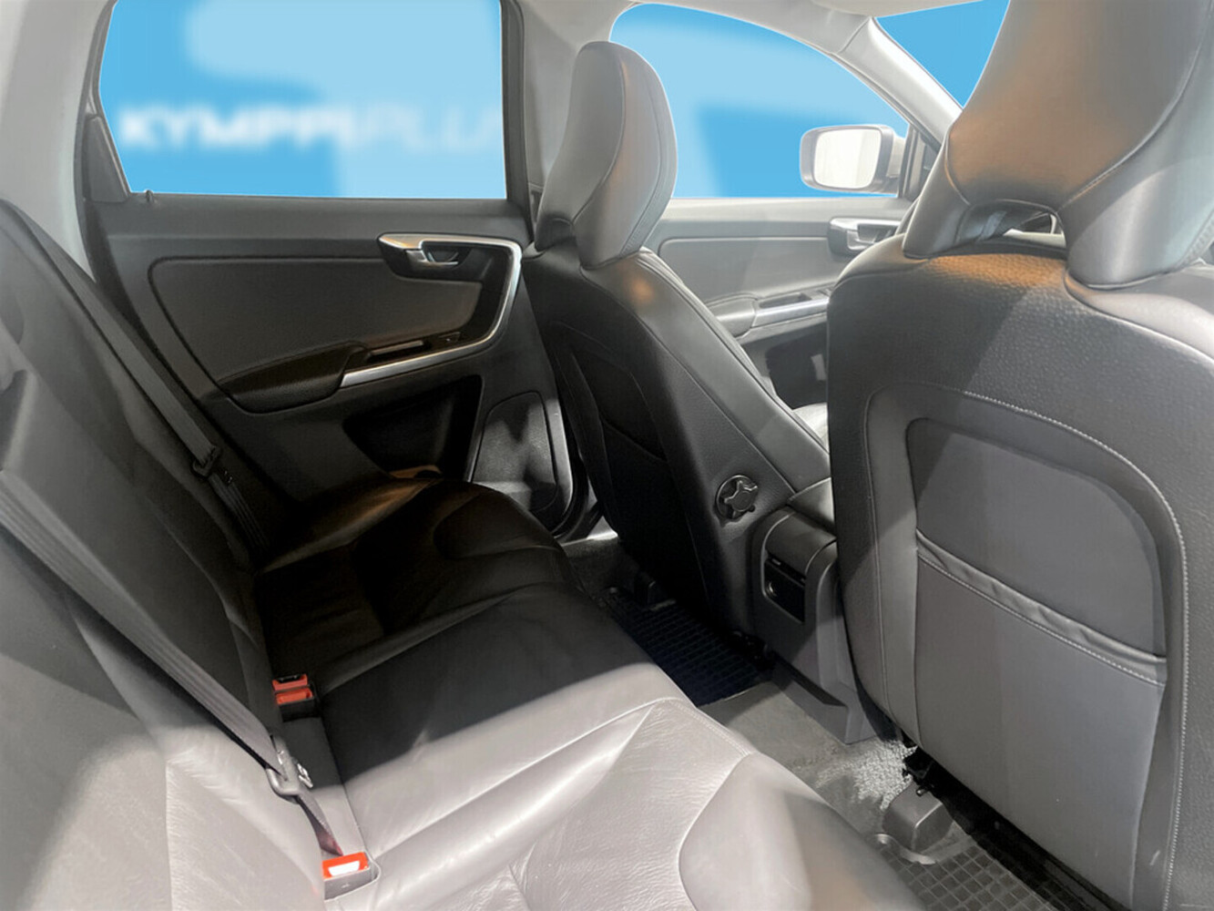 Volvo XC60 vaihtoauto