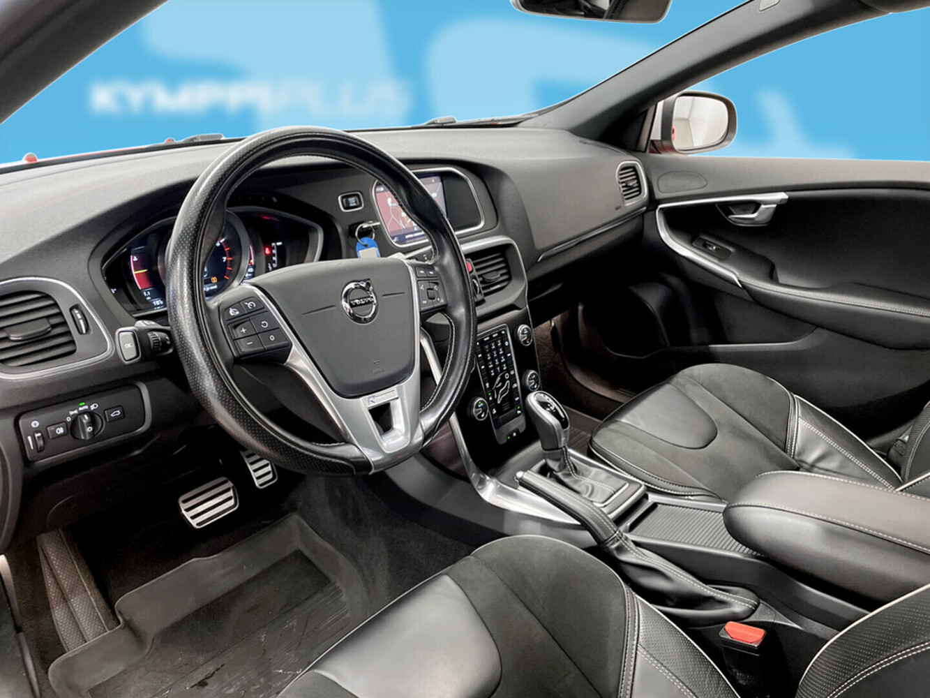 Volvo V40 vaihtoauto