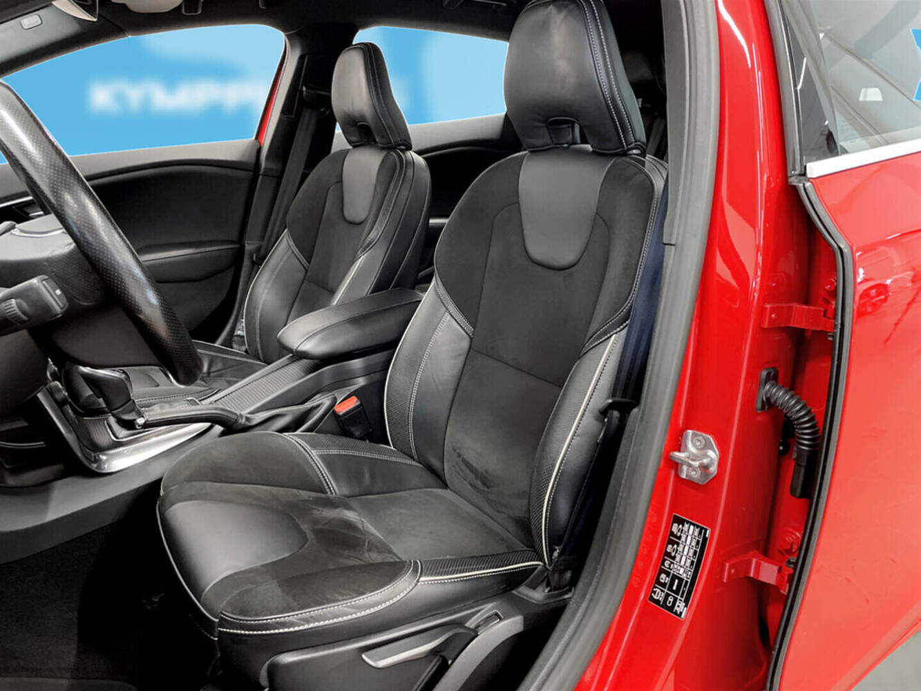 Volvo V40 vaihtoauto