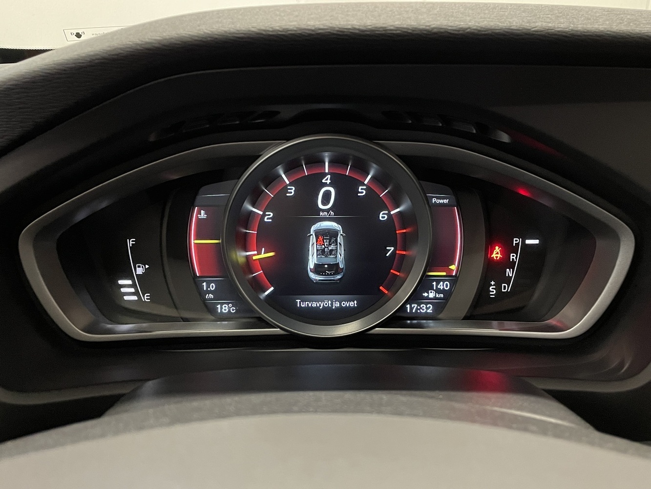 Volvo V40 vaihtoauto