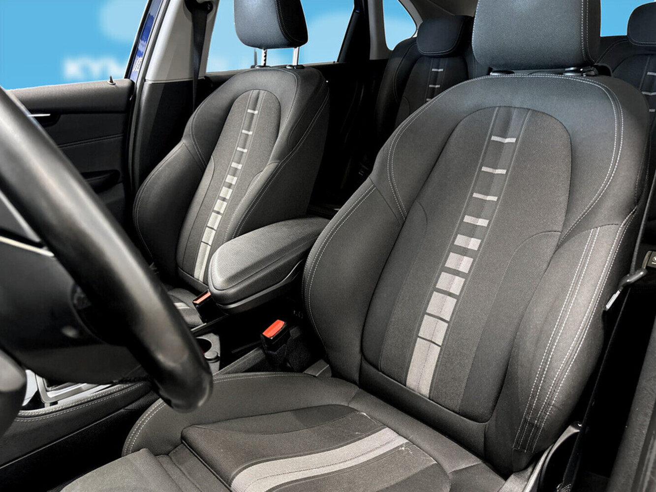 BMW 225 vaihtoauto