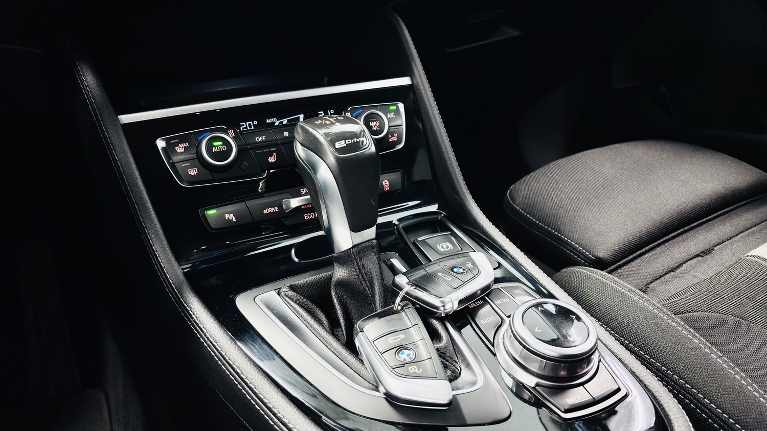 BMW 225 vaihtoauto