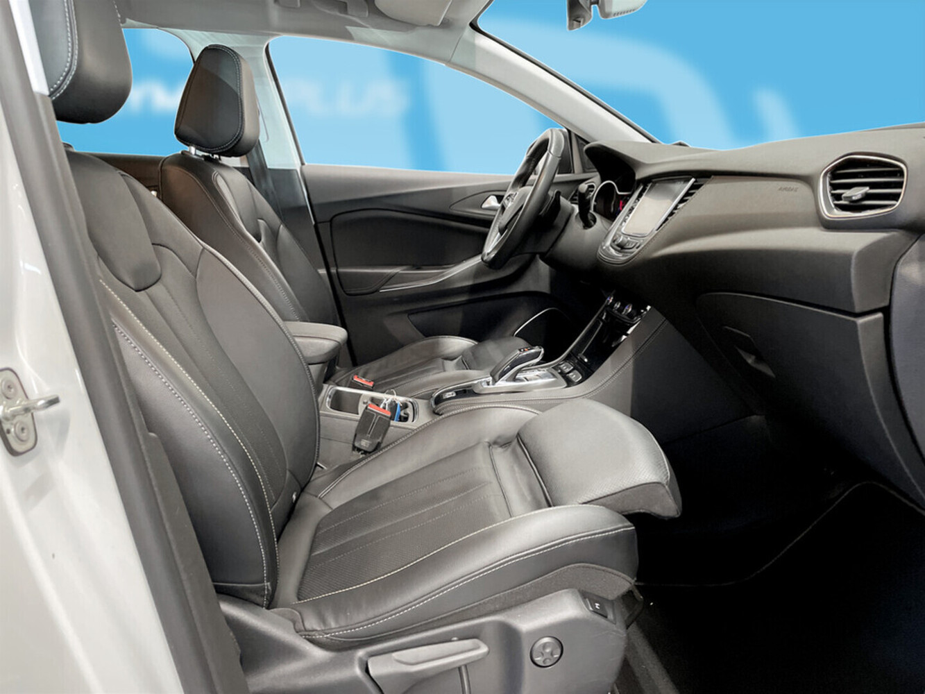 Opel Grandland X vaihtoauto