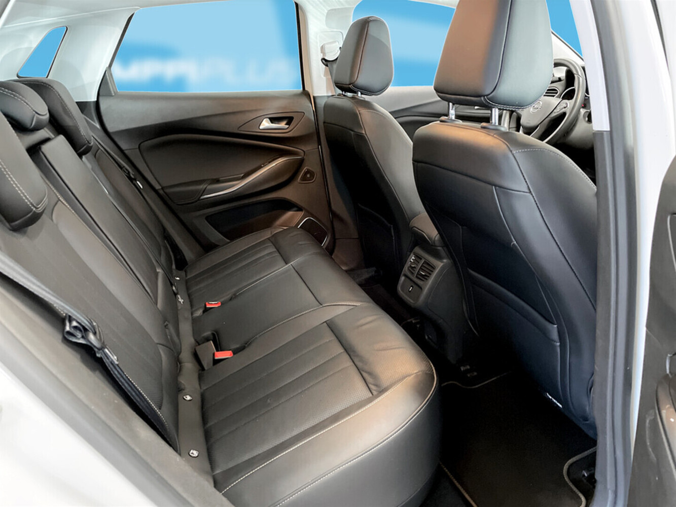 Opel Grandland X vaihtoauto