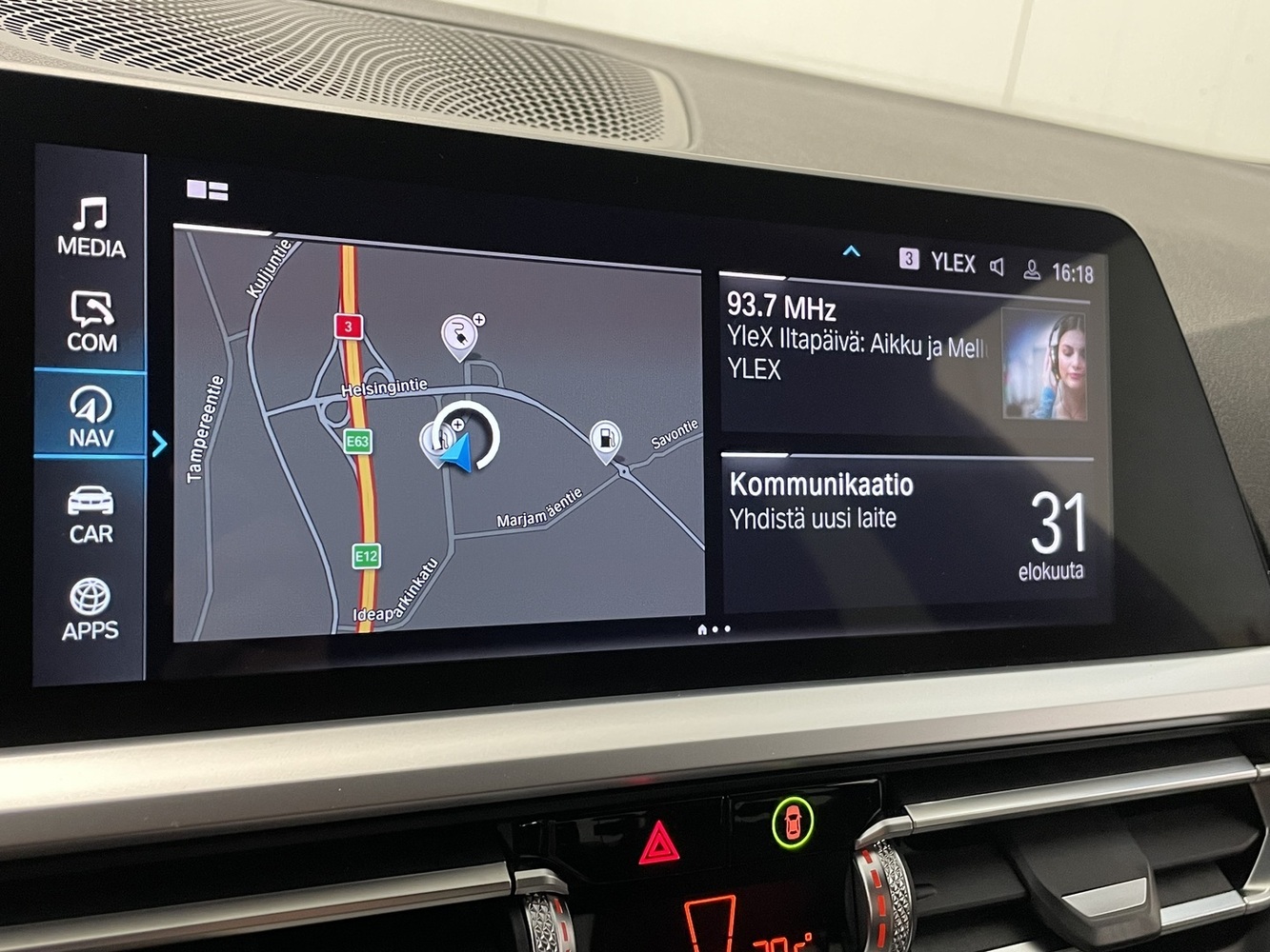 BMW 330 vaihtoauto