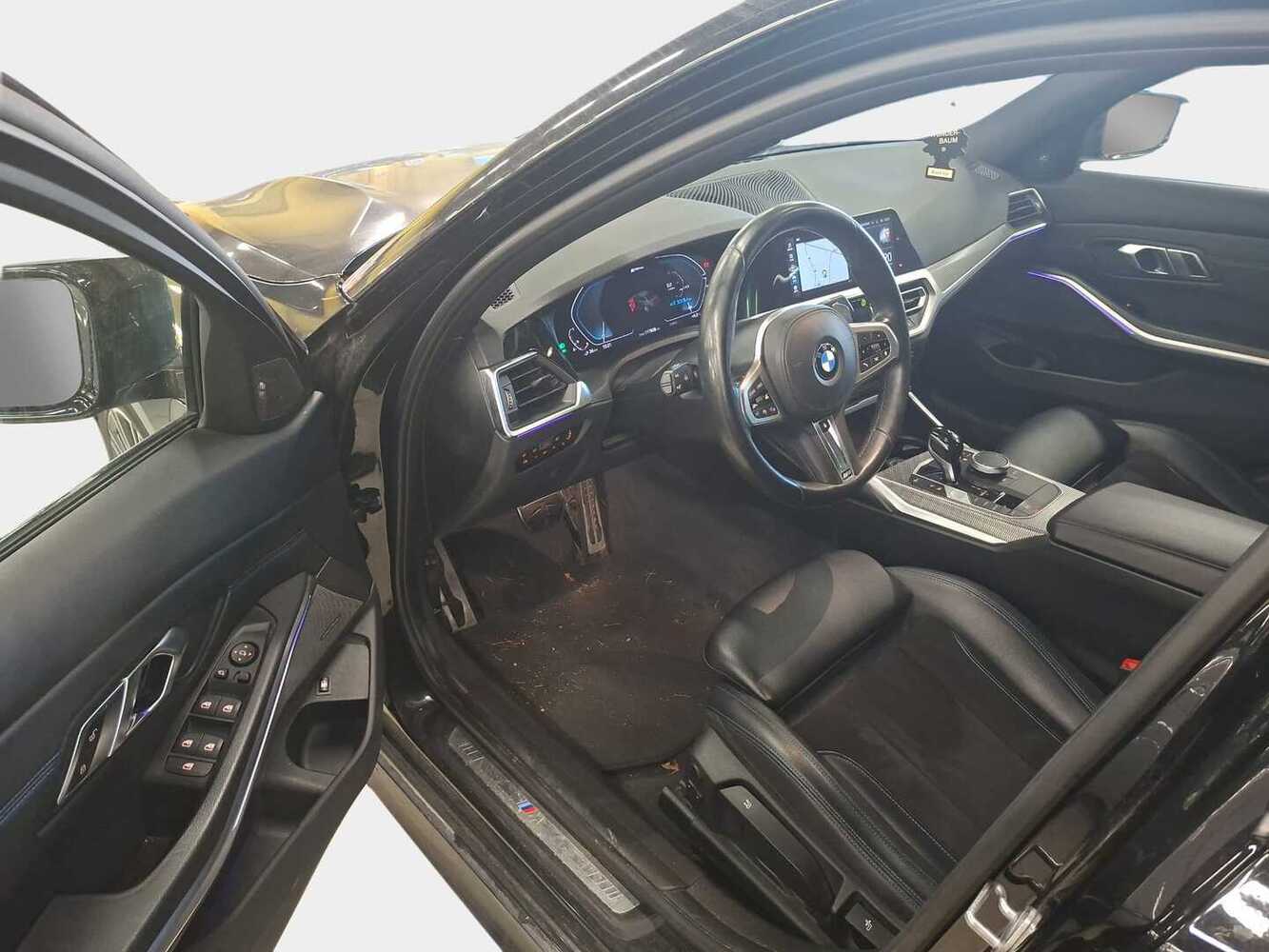 BMW 330 vaihtoauto