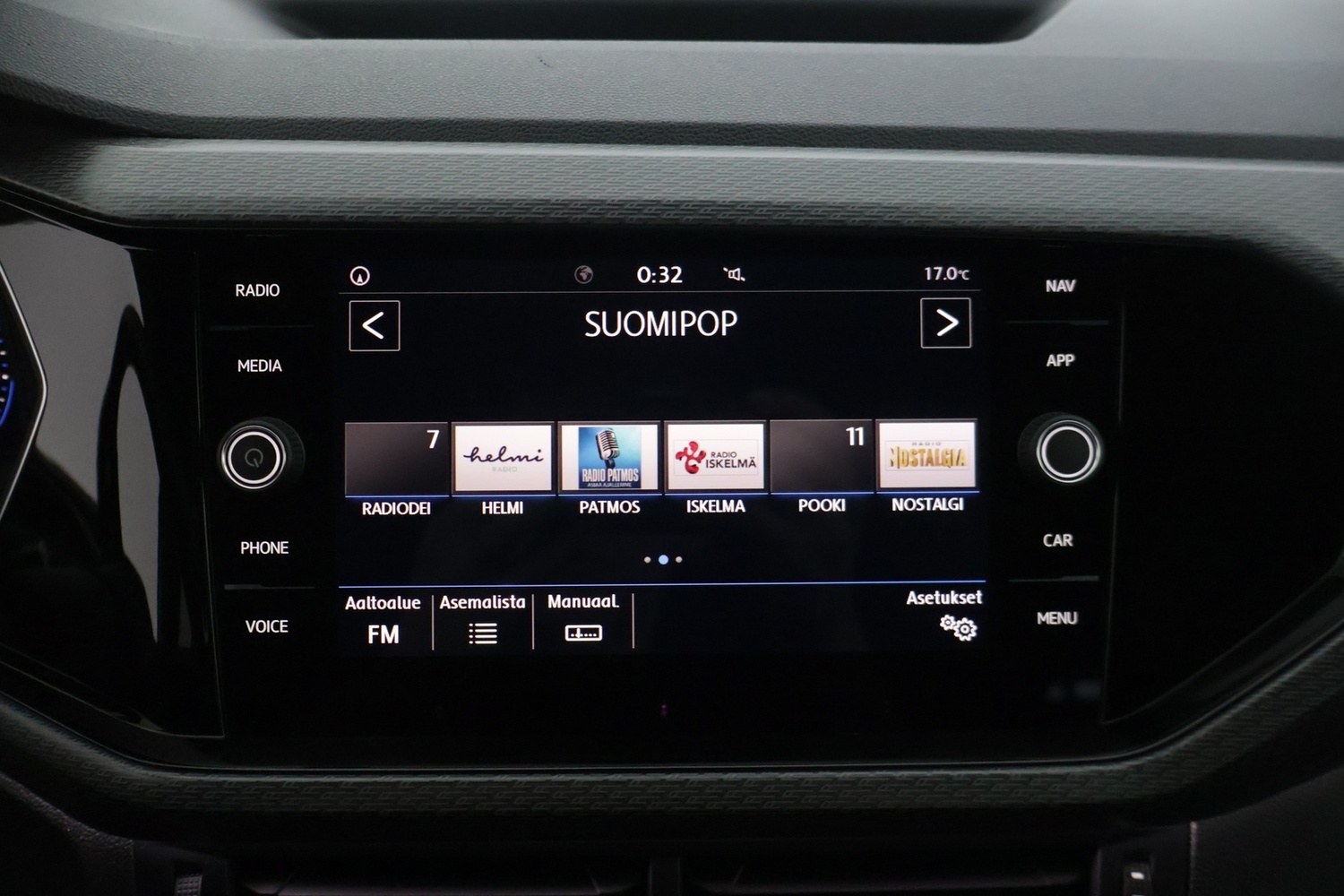 Volkswagen T-Cross vaihtoauto