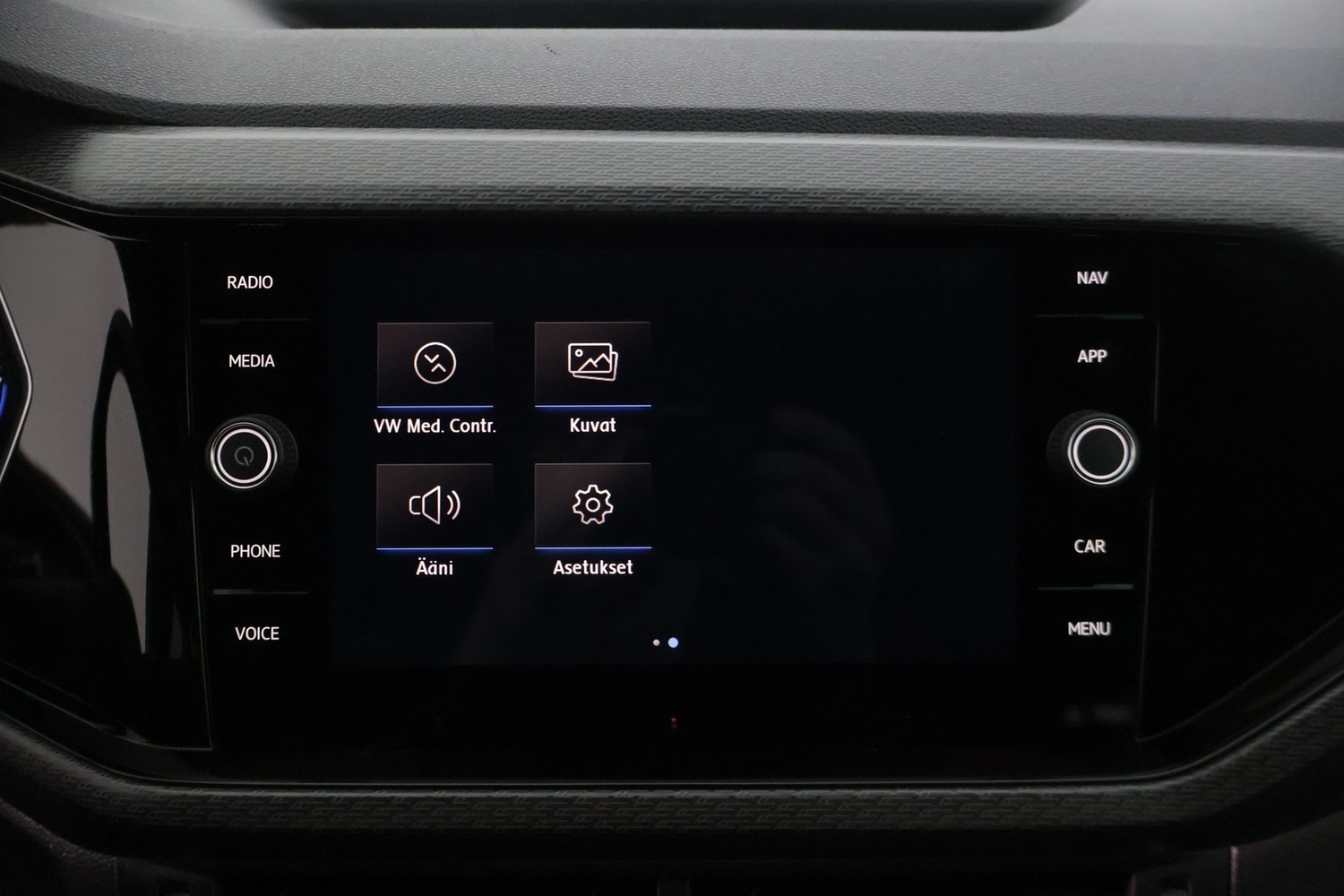 Volkswagen T-Cross vaihtoauto