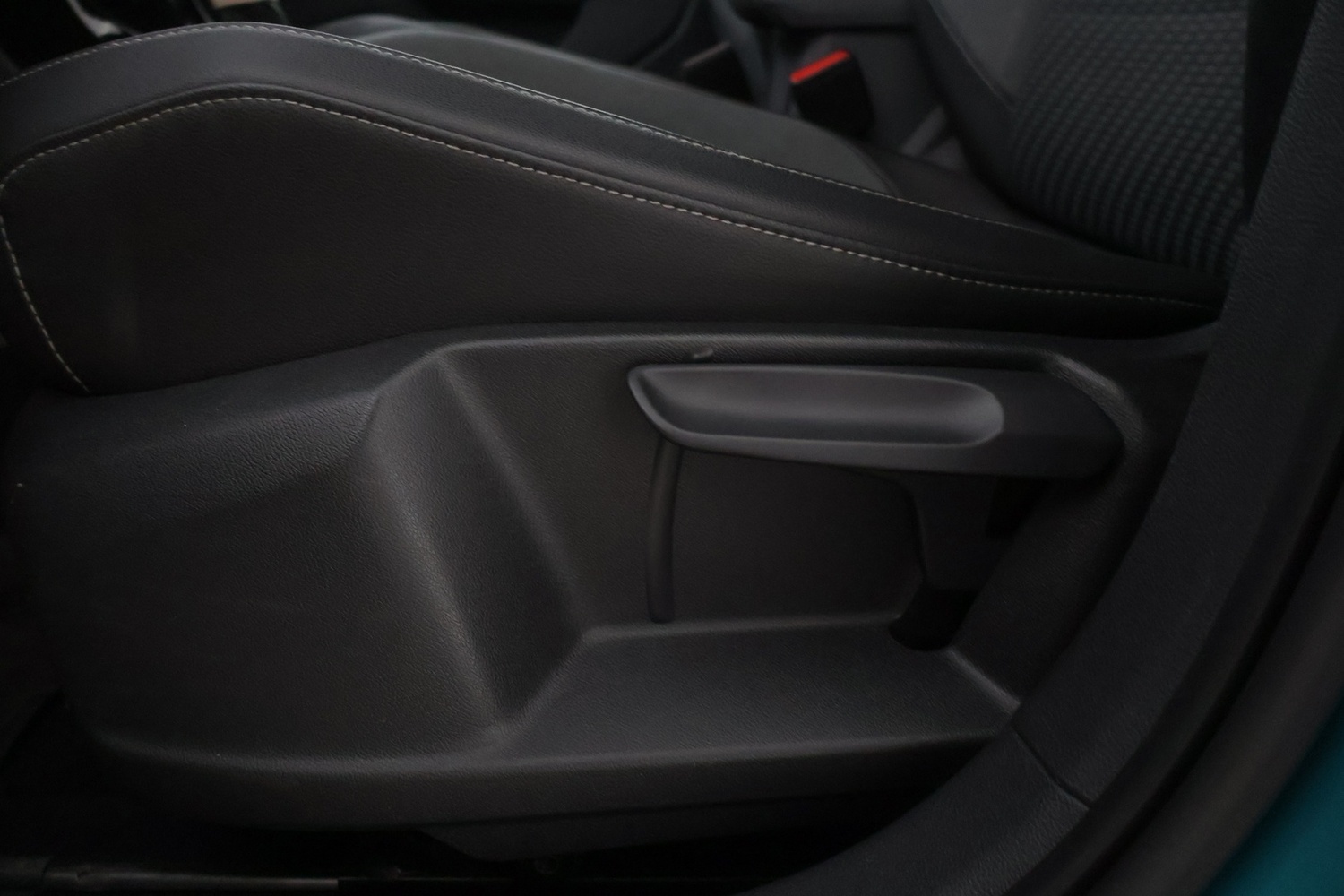 Volkswagen T-Cross vaihtoauto