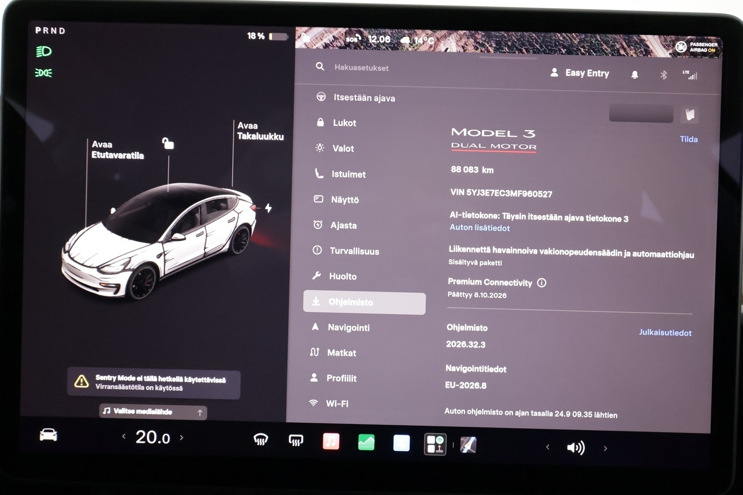 Tesla Model 3 vaihtoauto