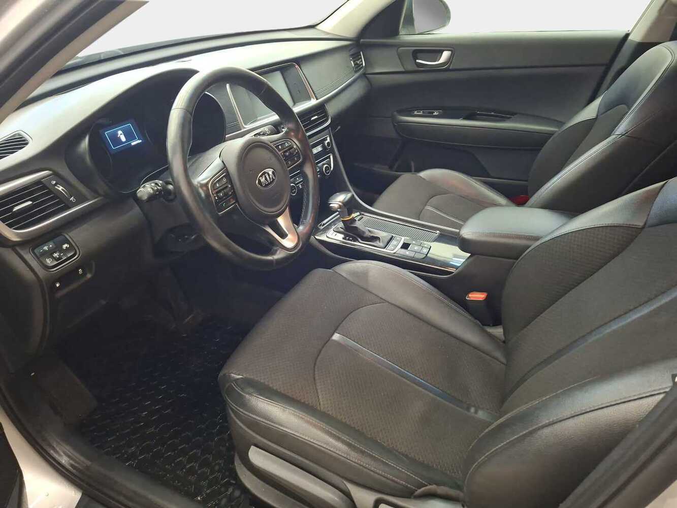 Kia Optima vaihtoauto