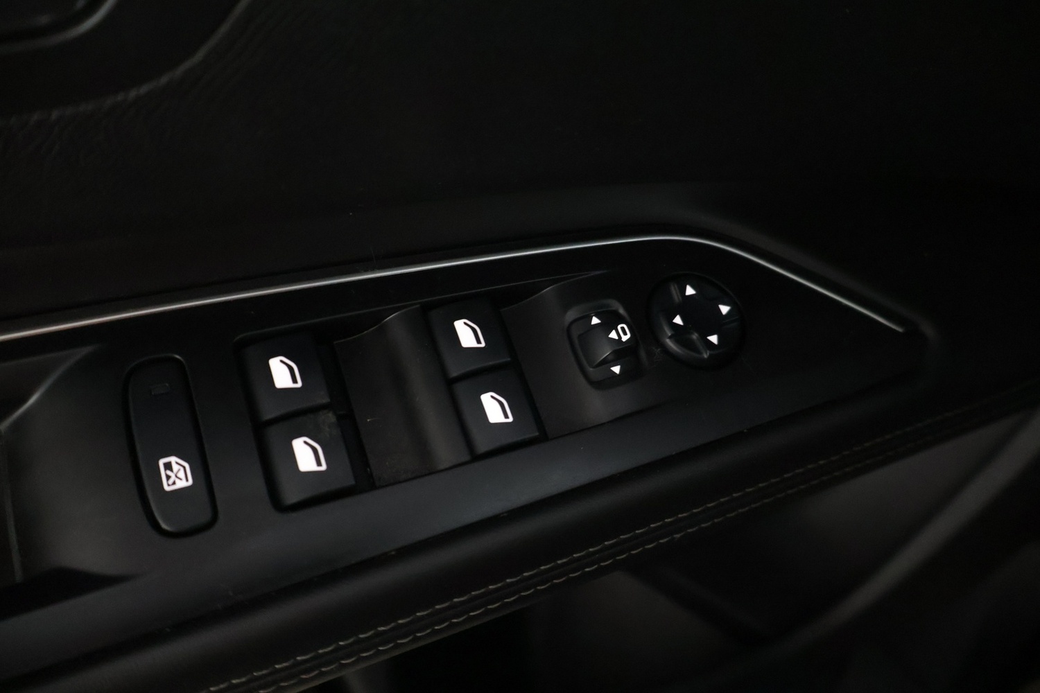 Peugeot 5008 vaihtoauto