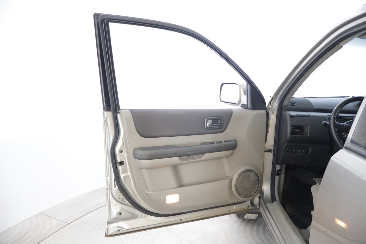 Nissan X-Trail vaihtoauto
