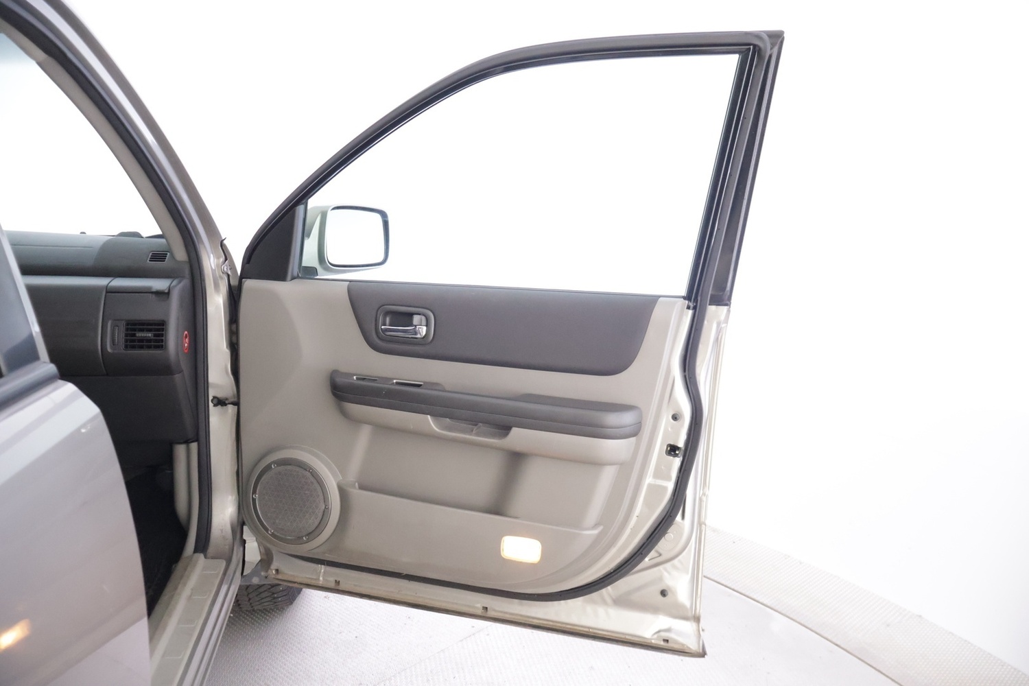 Nissan X-Trail vaihtoauto