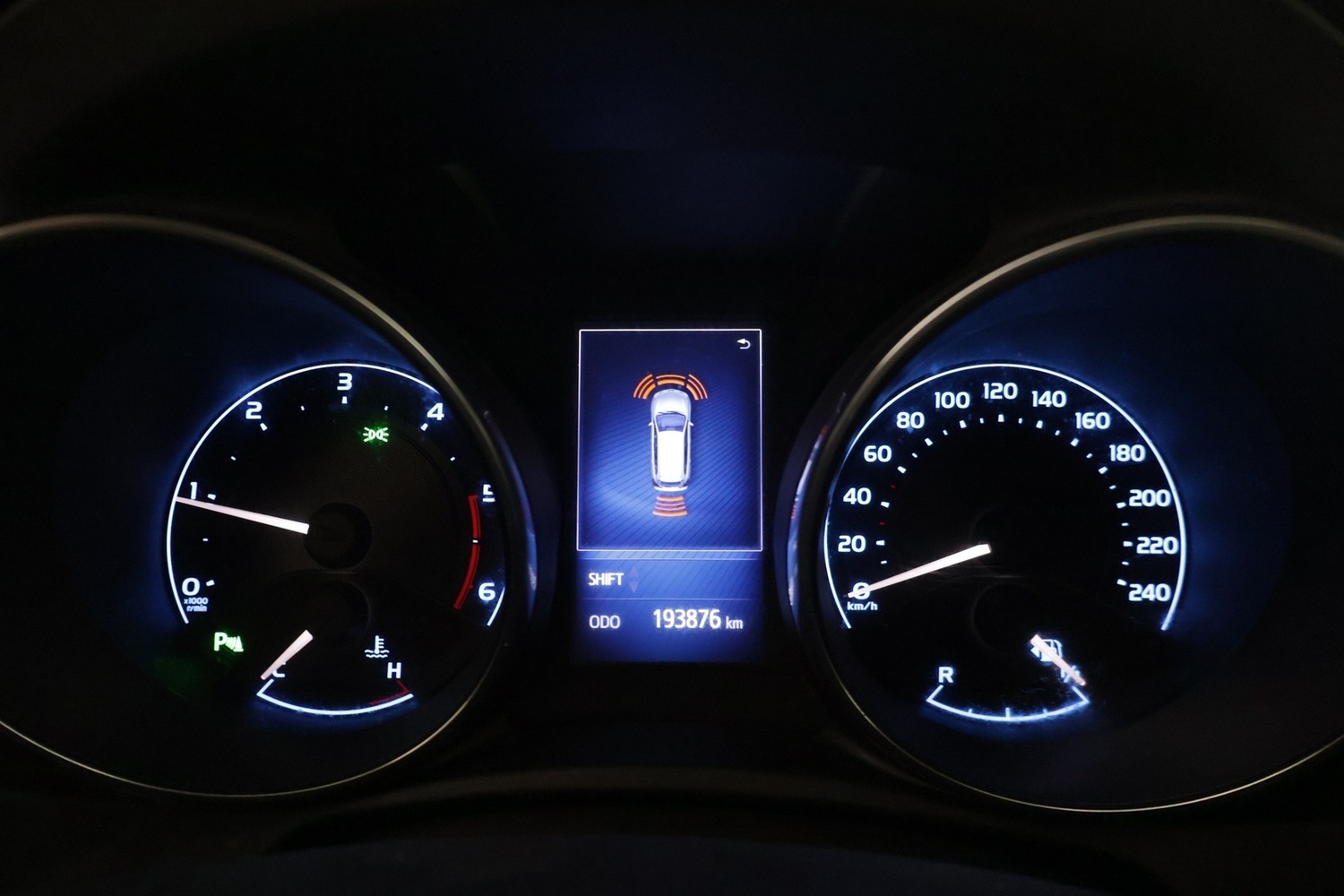 Toyota Auris vaihtoauto