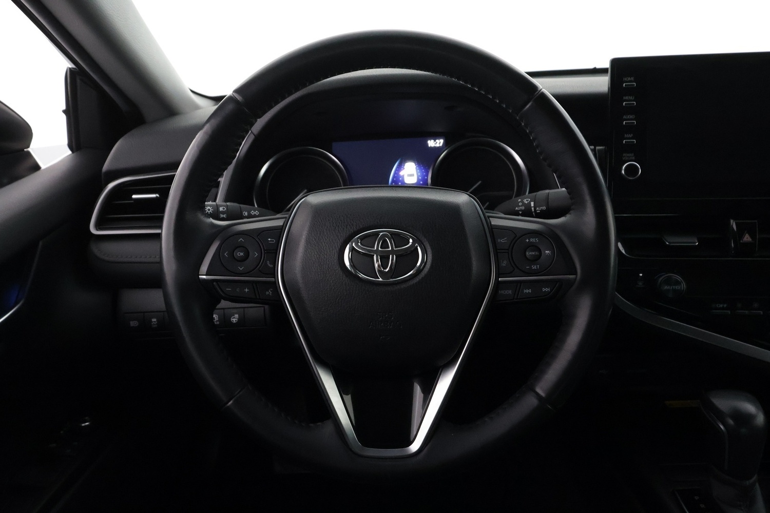 Toyota Camry vaihtoauto