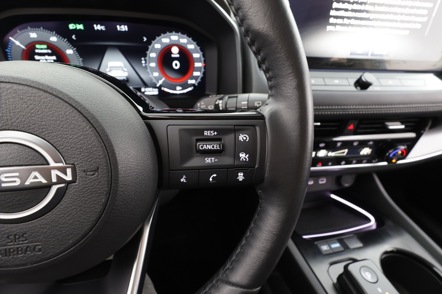 Nissan X-Trail vaihtoauto